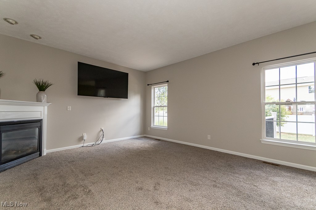 549 Walker Lane Painesville OH 44077