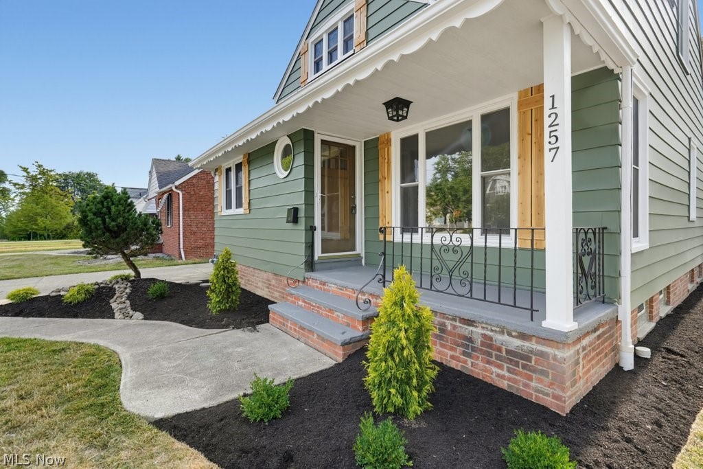 1257 Sunset Road Mayfield Heights OH 44124