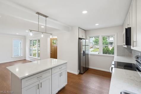 1257 Sunset Road Mayfield Heights OH 44124