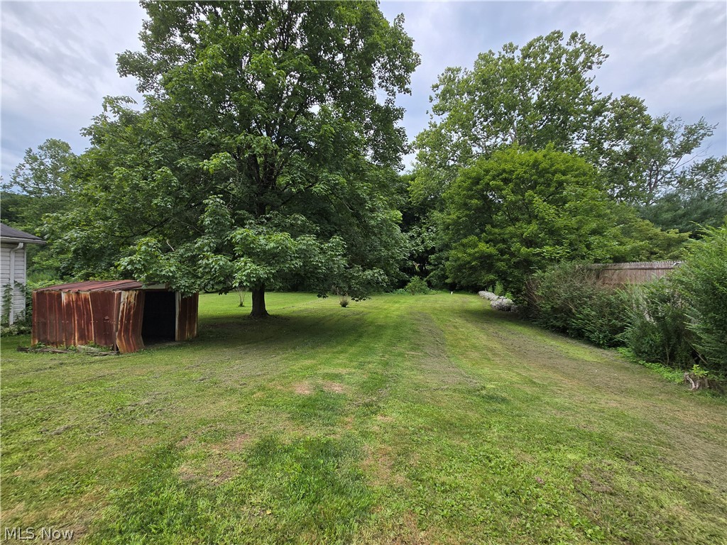 153 Ridgewood Drive Amsterdam OH 43903