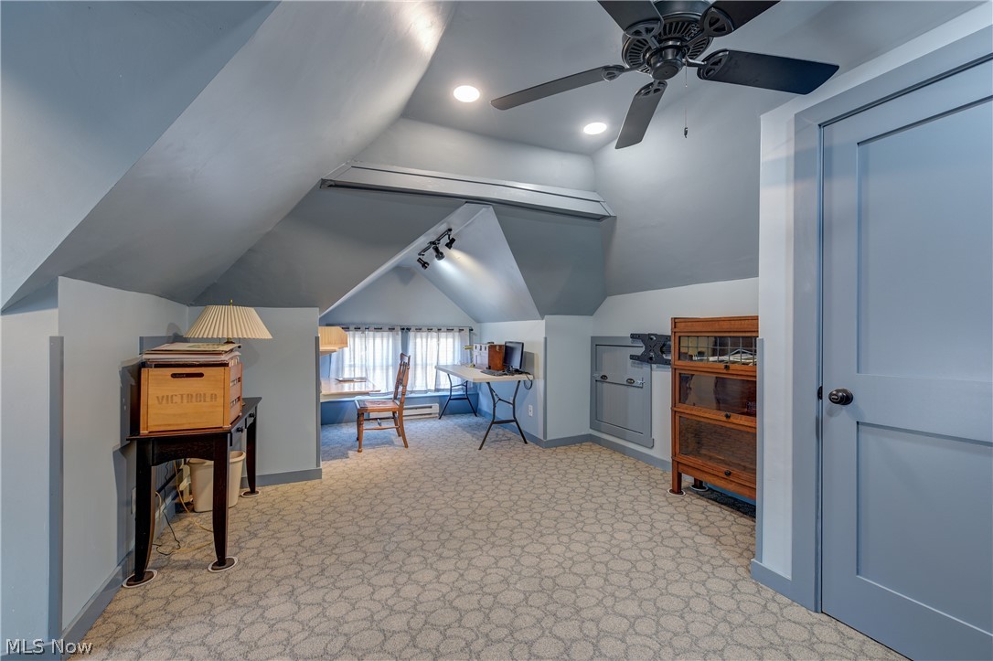 1565 Waterbury Road Lakewood OH 44107