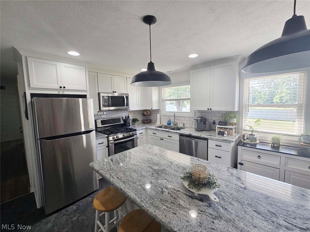 11364 West Avenue Sandyville OH 44671