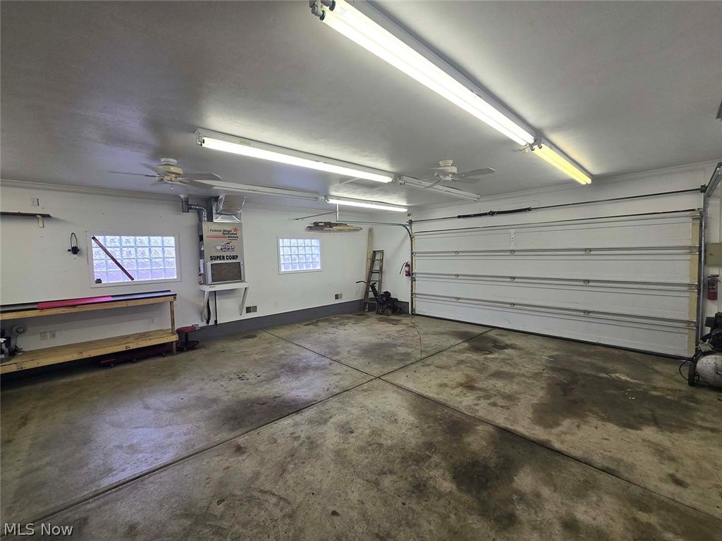 11364 West Avenue Sandyville OH 44671
