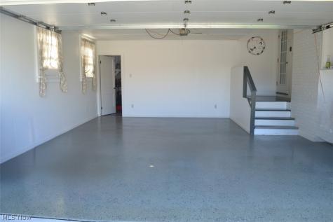 863 Duff Drive Ashland OH 44805