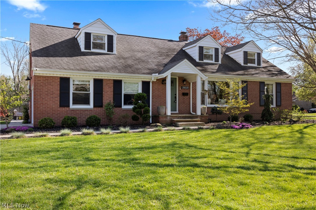 25021 Sunset Oval North Olmsted OH 44070