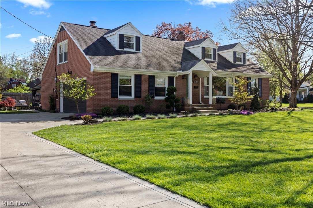 25021 Sunset Oval North Olmsted OH 44070