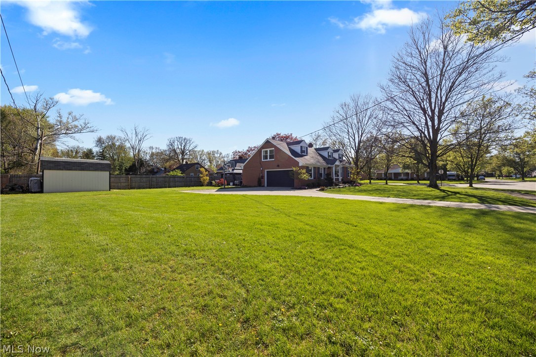 25021 Sunset Oval North Olmsted OH 44070