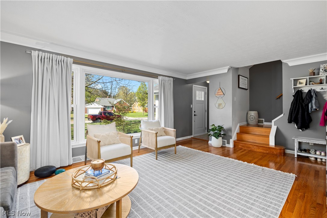 25021 Sunset Oval North Olmsted OH 44070