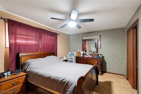 2630 Oakview Street NW Massillon OH 44646