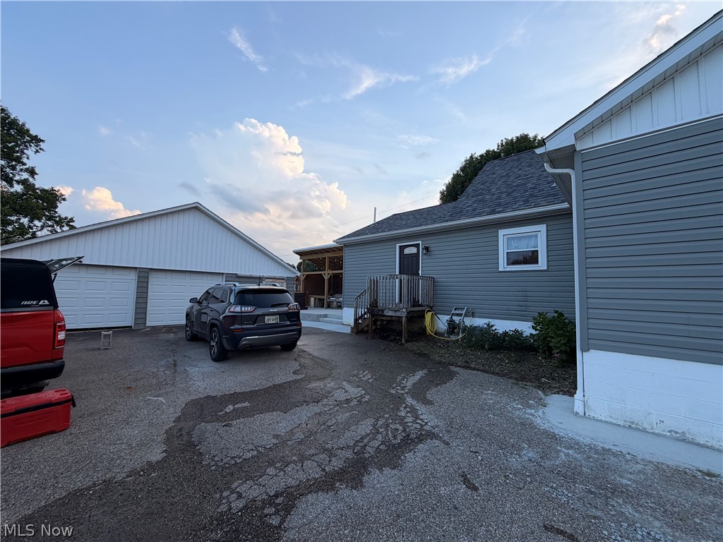 4010 Chandlersville Road Zanesville OH 43701