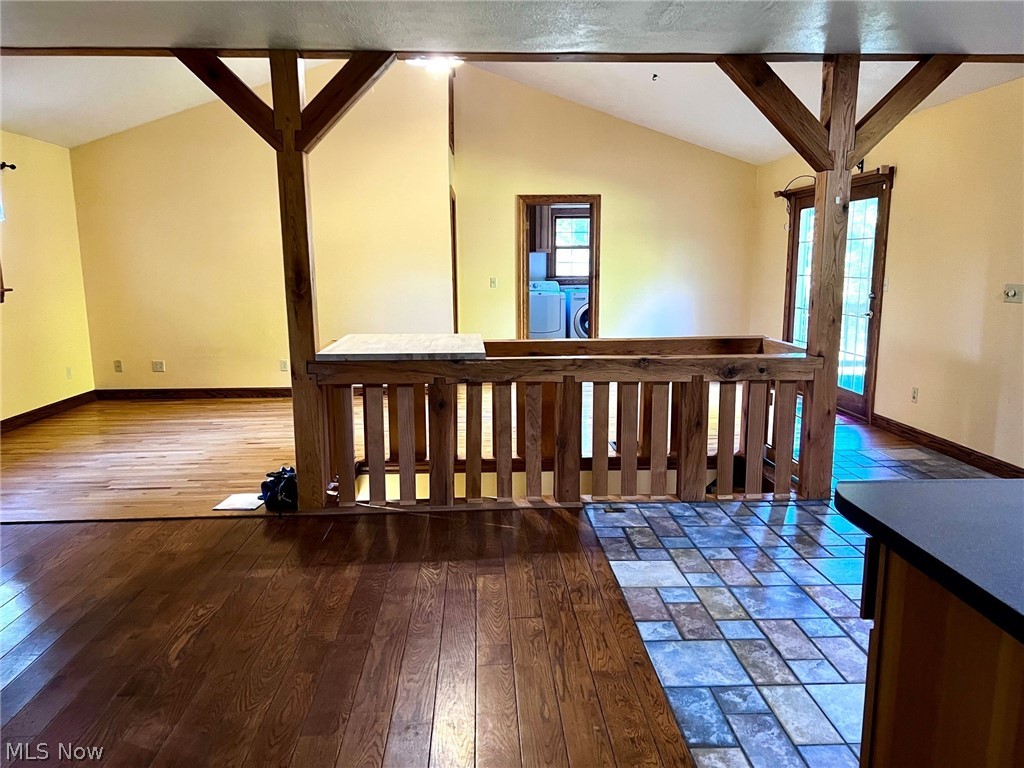 6160 Highland Avenue Lordstown OH 44481