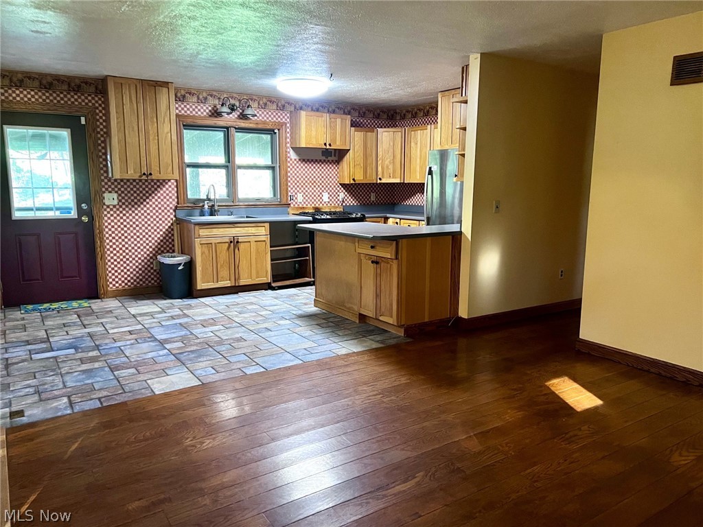 6160 Highland Avenue Lordstown OH 44481