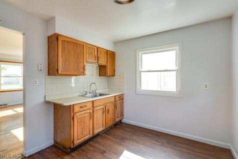 12211 Woodward Boulevard Garfield Heights OH 44125