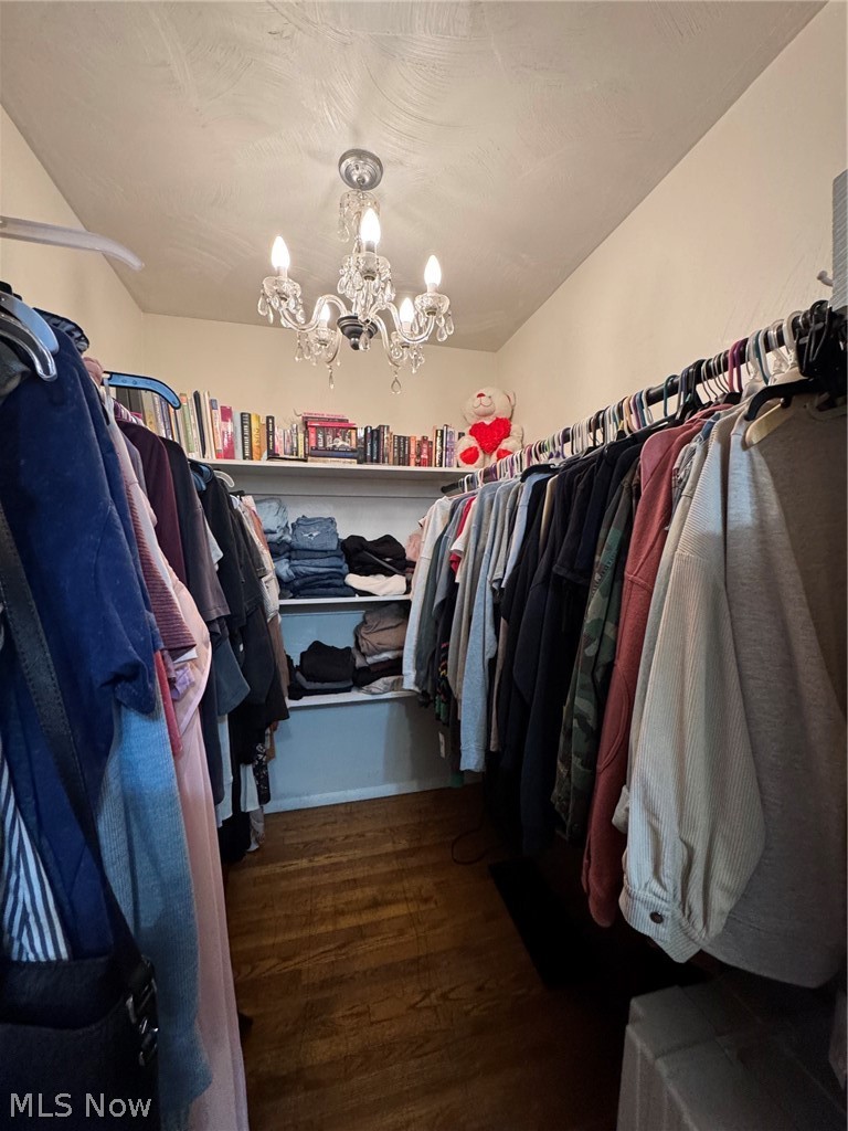 517 Walden Avenue Tiltonsville OH 43963