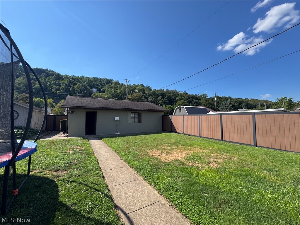 517 Walden Avenue Tiltonsville OH 43963