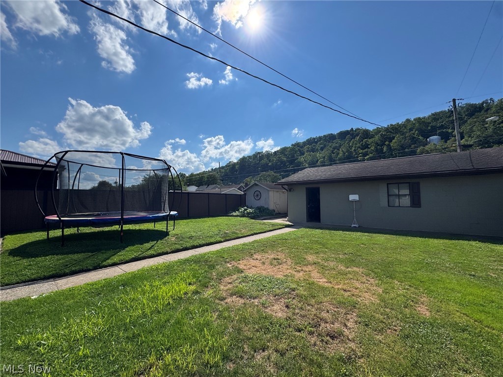 517 Walden Avenue Tiltonsville OH 43963
