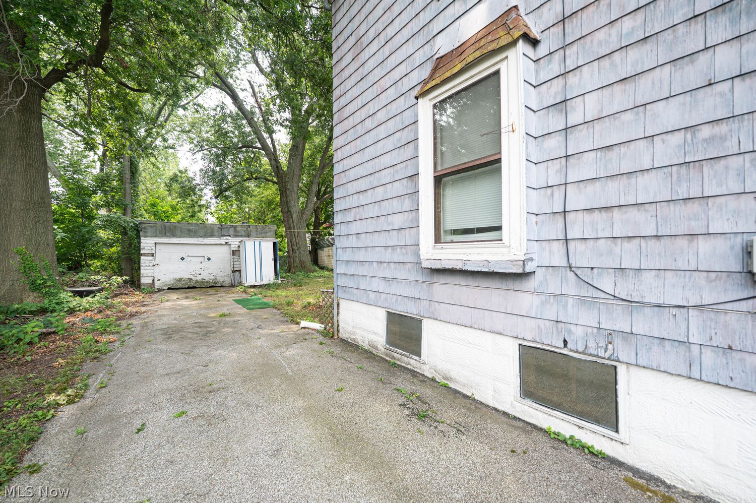 14810 Saranac Road Cleveland OH 44110