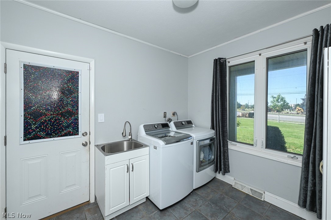 3748 E Royalton Road Brecksville OH 44141