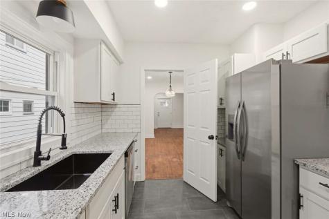 4169 W 50th Street Cleveland OH 44144