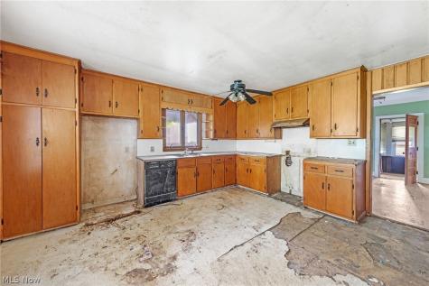 70 W 5th Street Berea OH 44017