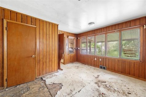 70 W 5th Street Berea OH 44017