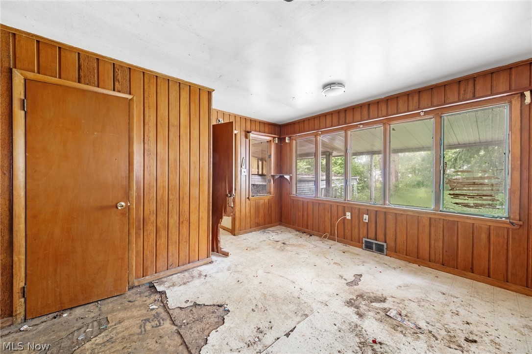 70 W 5th Street Berea OH 44017
