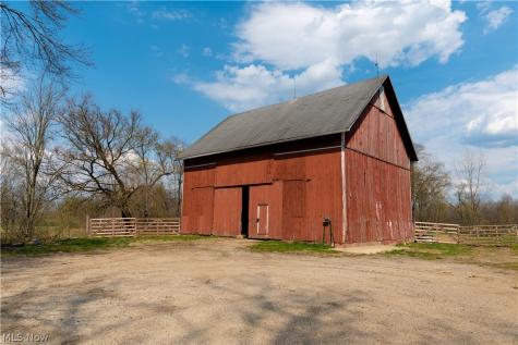 7599 Pawnee Road Lodi OH 44254
