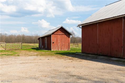 7599 Pawnee Road Lodi OH 44254