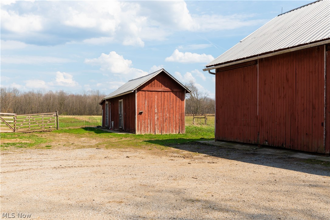 7599 Pawnee Road Lodi OH 44254