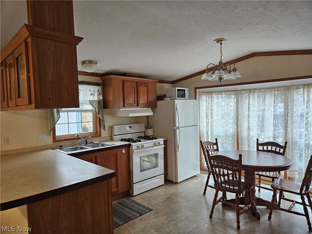 45 Hyland Akron OH 44312