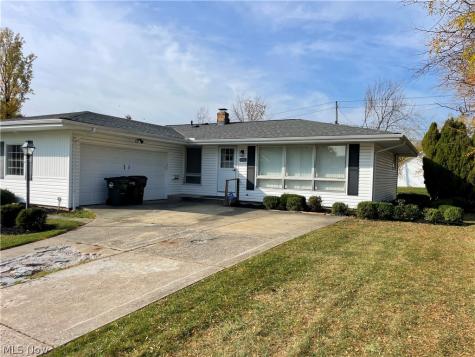 7296 Dell Haven Drive Parma OH 44130