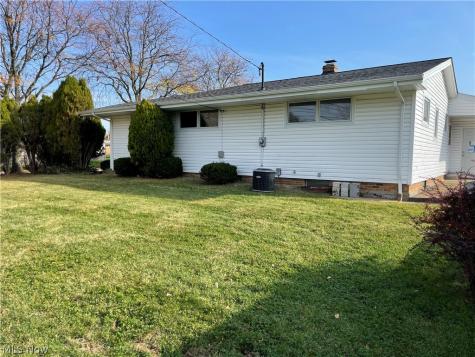 7296 Dell Haven Drive Parma OH 44130