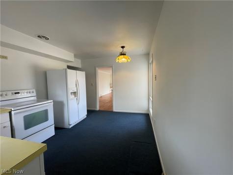 7296 Dell Haven Drive Parma OH 44130