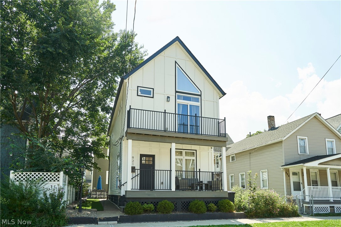 921 Jefferson Avenue Cleveland OH 44113