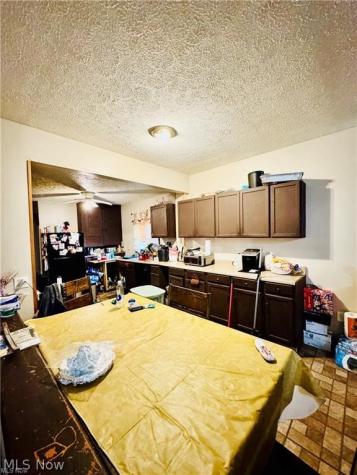 927 Avon Street Akron OH 44310