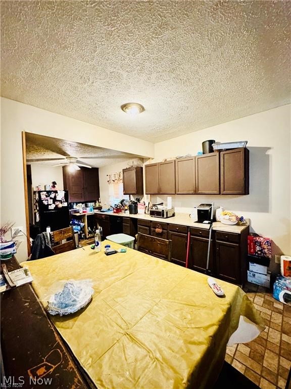 927 Avon Street Akron OH 44310