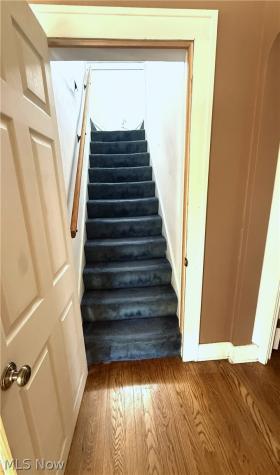 2187 Olive Avenue Lakewood OH 44107