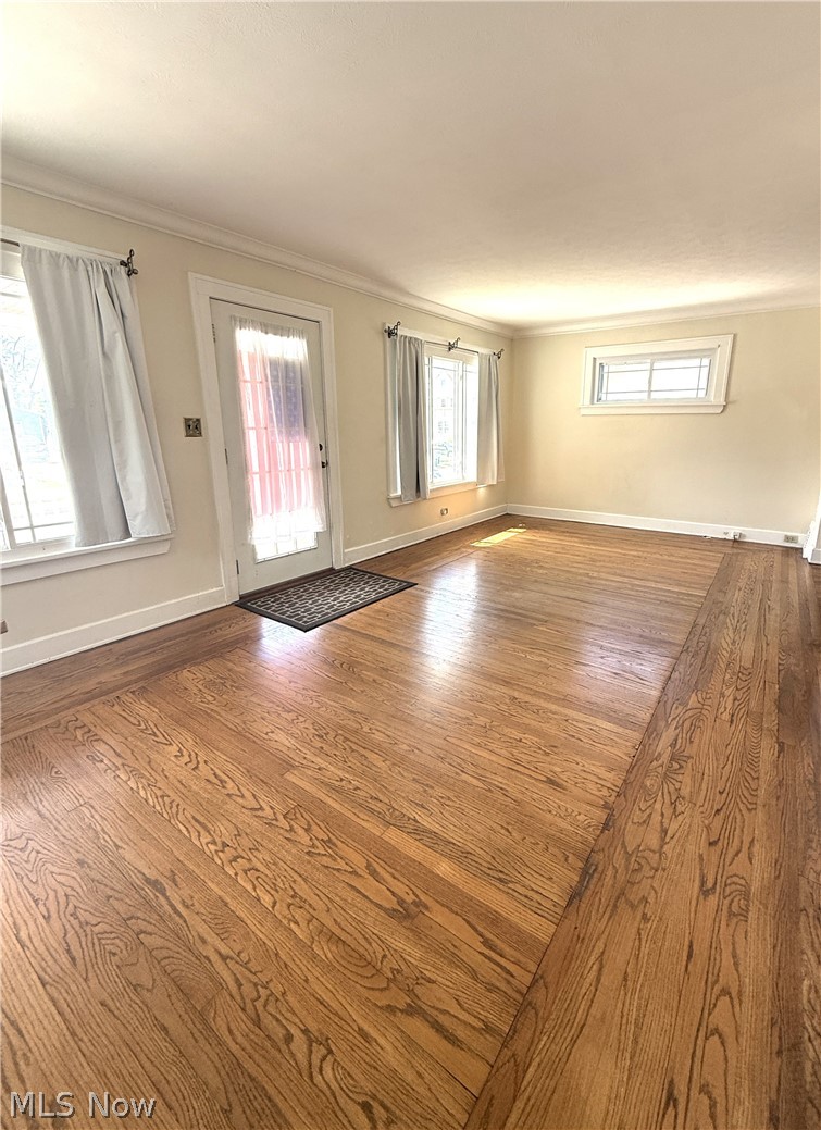 2187 Olive Avenue Lakewood OH 44107