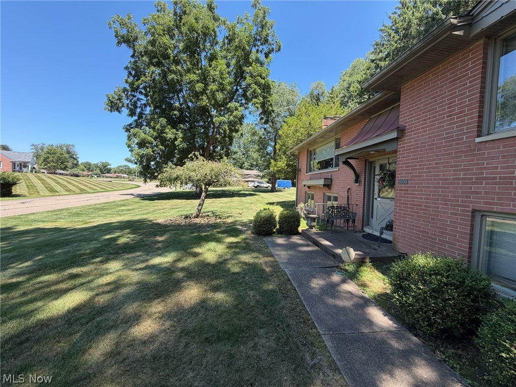 5030 Gardendale Avenue NE Canton OH 44714