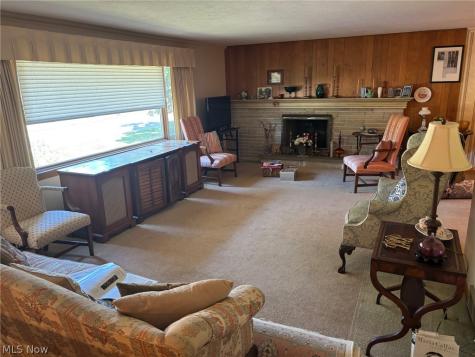 5030 Gardendale Avenue NE Canton OH 44714