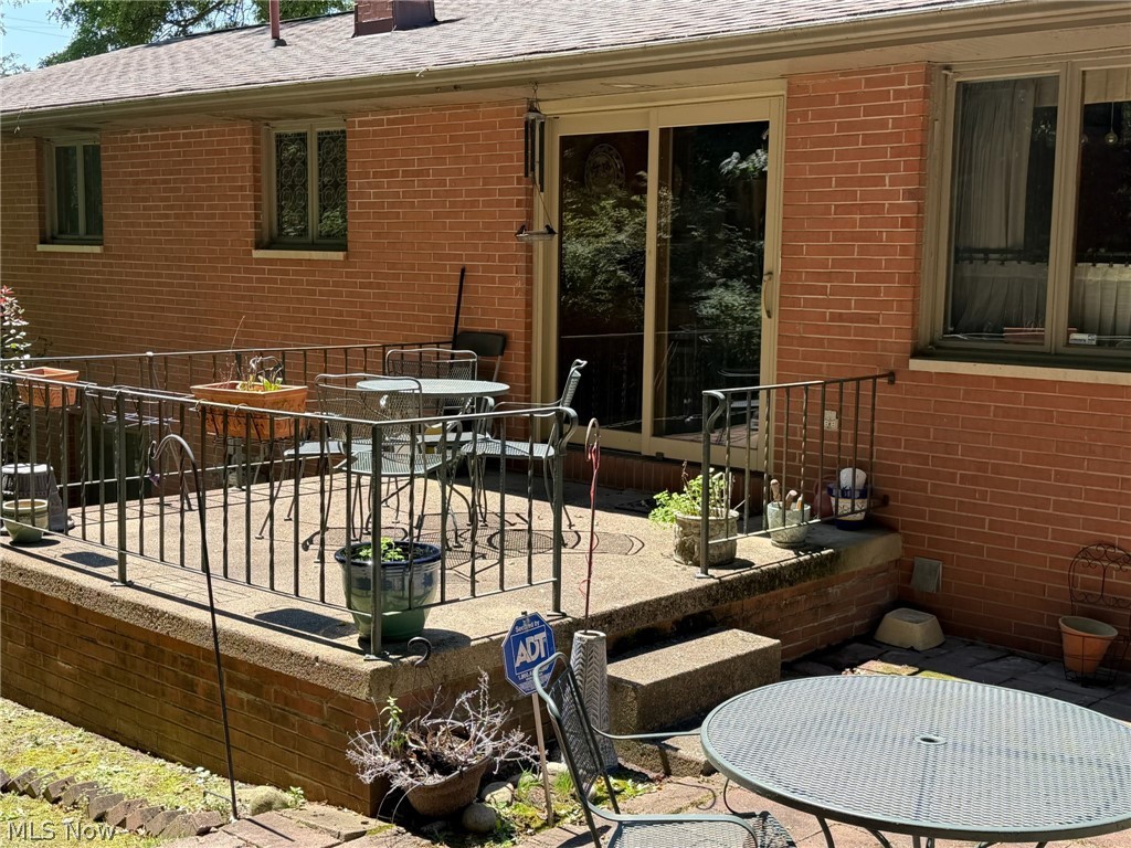 5030 Gardendale Avenue NE Canton OH 44714