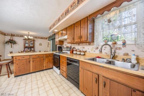 124 Brandy Drive Marietta OH 45750