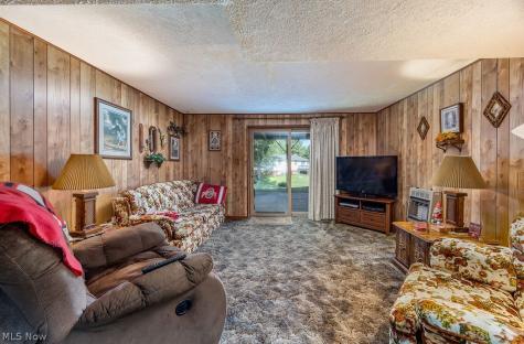 124 Brandy Drive Marietta OH 45750