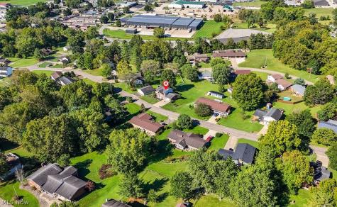 124 Brandy Drive Marietta OH 45750