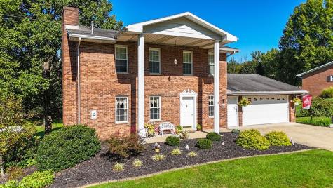 124 Brandy Drive Marietta OH 45750