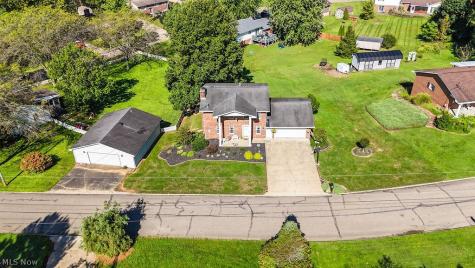 124 Brandy Drive Marietta OH 45750