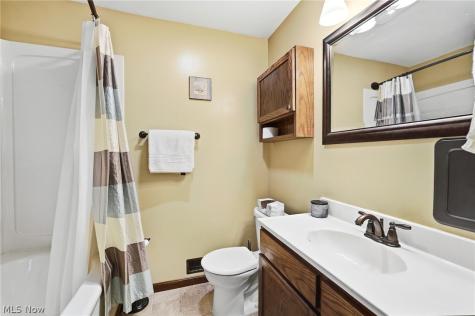 6211 Anita Drive Parma Heights OH 44130