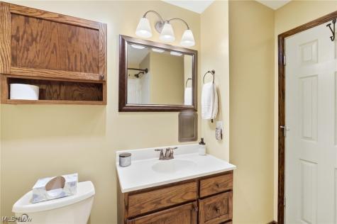6211 Anita Drive Parma Heights OH 44130