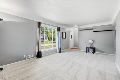 6211 Anita Drive Parma Heights OH 44130