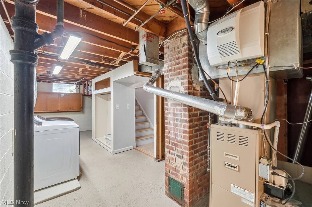 6211 Anita Drive Parma Heights OH 44130